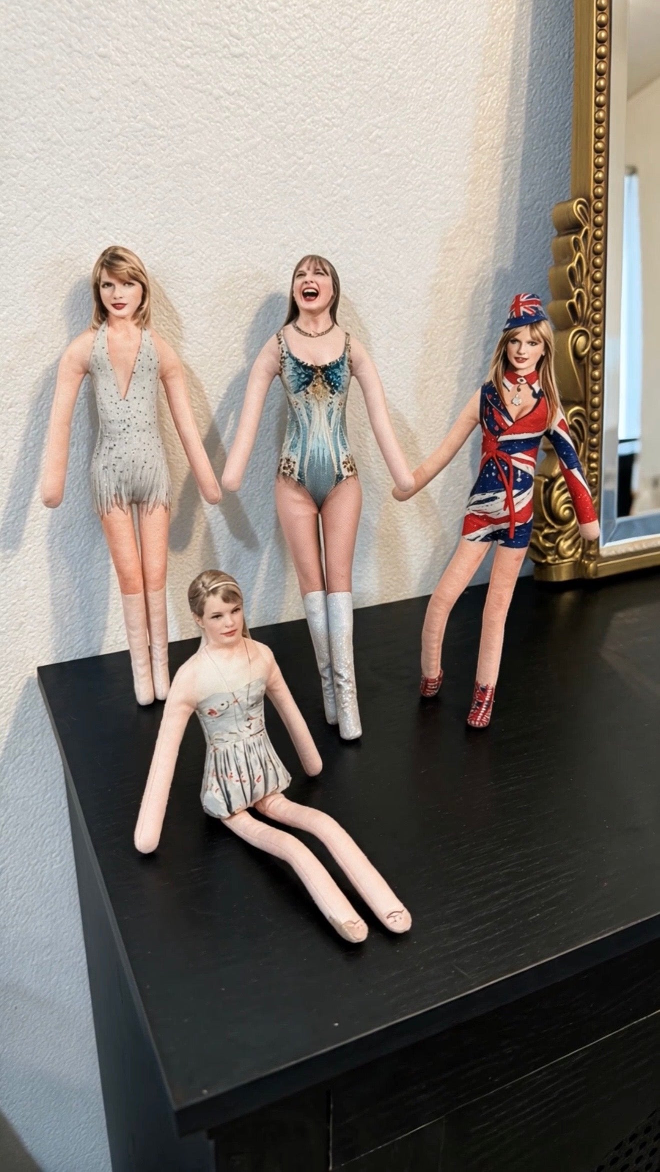 TaylorBuddies Poseable Plush
